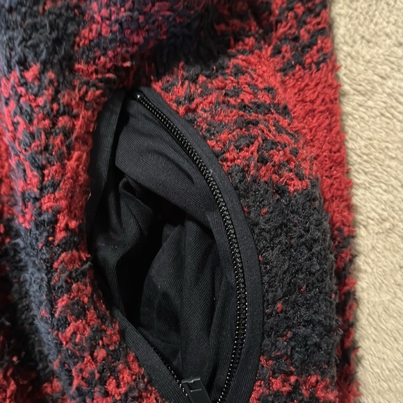 Skims Set  NWT Cozy Brick Buffalo Check Textured Hoodie & Jogger Set - Picture 3 of 16